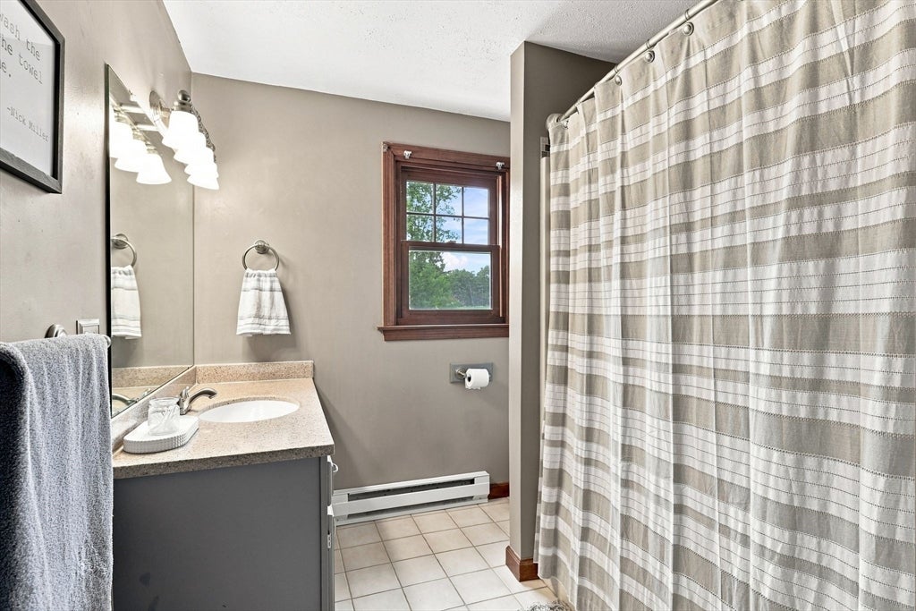 367 Steiger Dr, Westfield, MA, 367 Steiger Dr, Westfield, MA Photo #26