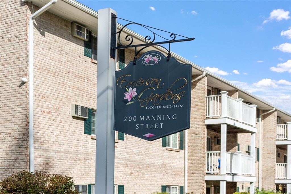 200 Manning St 9A