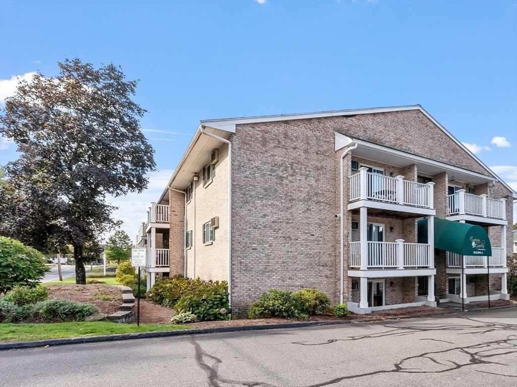 200 Manning St 9A