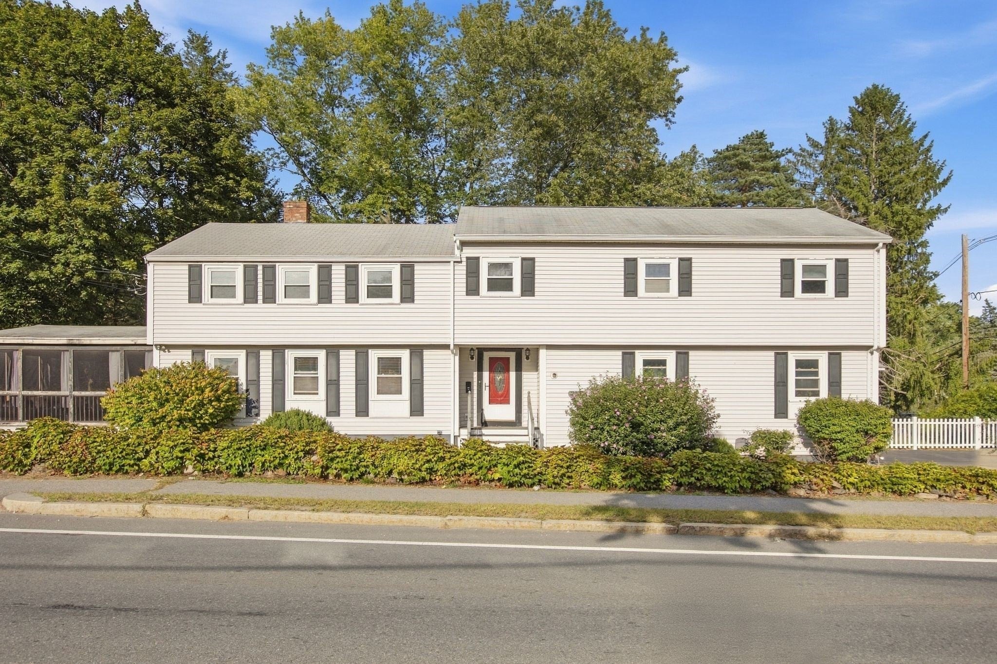 222 Cambridge Road, Woburn, MA Photo #1