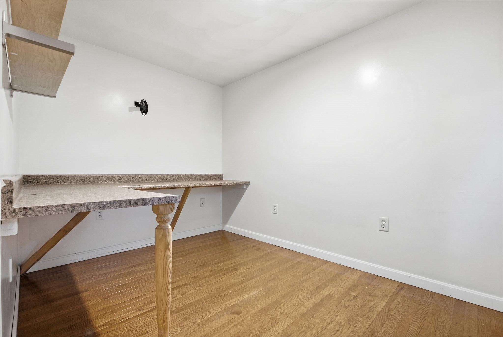 222 Cambridge Road, Woburn, MA Photo #28