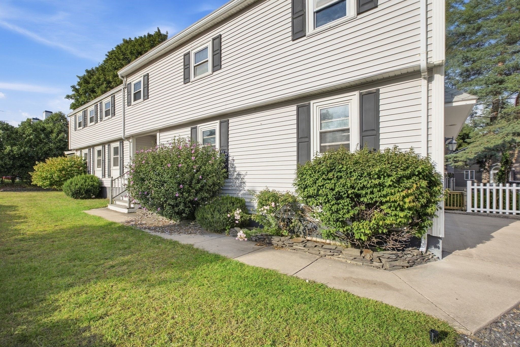 222 Cambridge Road, Woburn, MA Photo #38