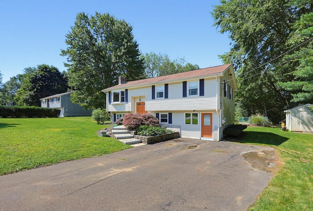 116 Bayberry Rd, North Attleboro, MA, 116 Bayberry Rd, North Attleboro, MA Photo #2