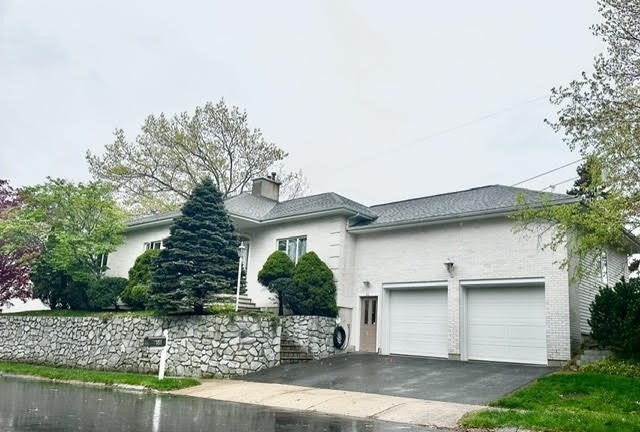 66 Nells Pond Road