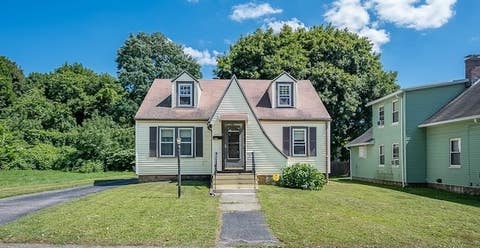Photo of 4 Grammont Rd, Worcester, MA 01607 (MLS # 73566243)