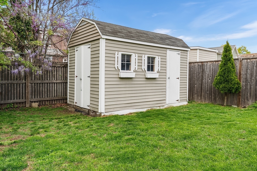 69 Princeton Rd, Arlington, MA Photo #26