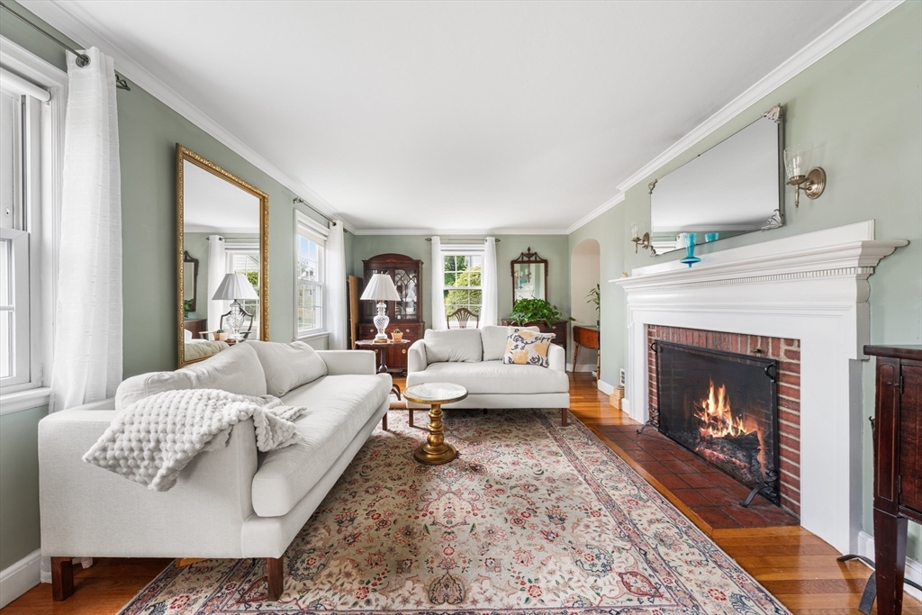 69 Princeton Rd, Arlington, MA Photo #5