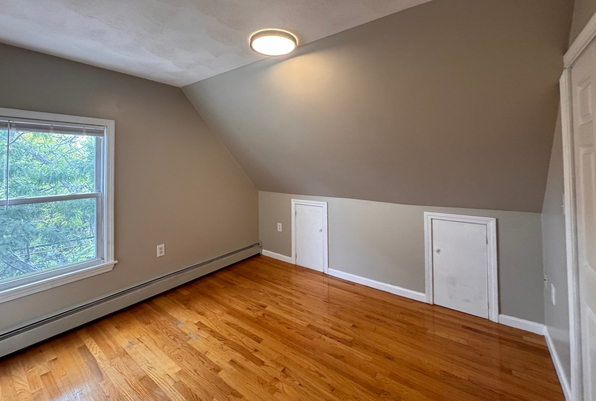 17 Farragut Avenue #2, Somerville, MA Photo #9
