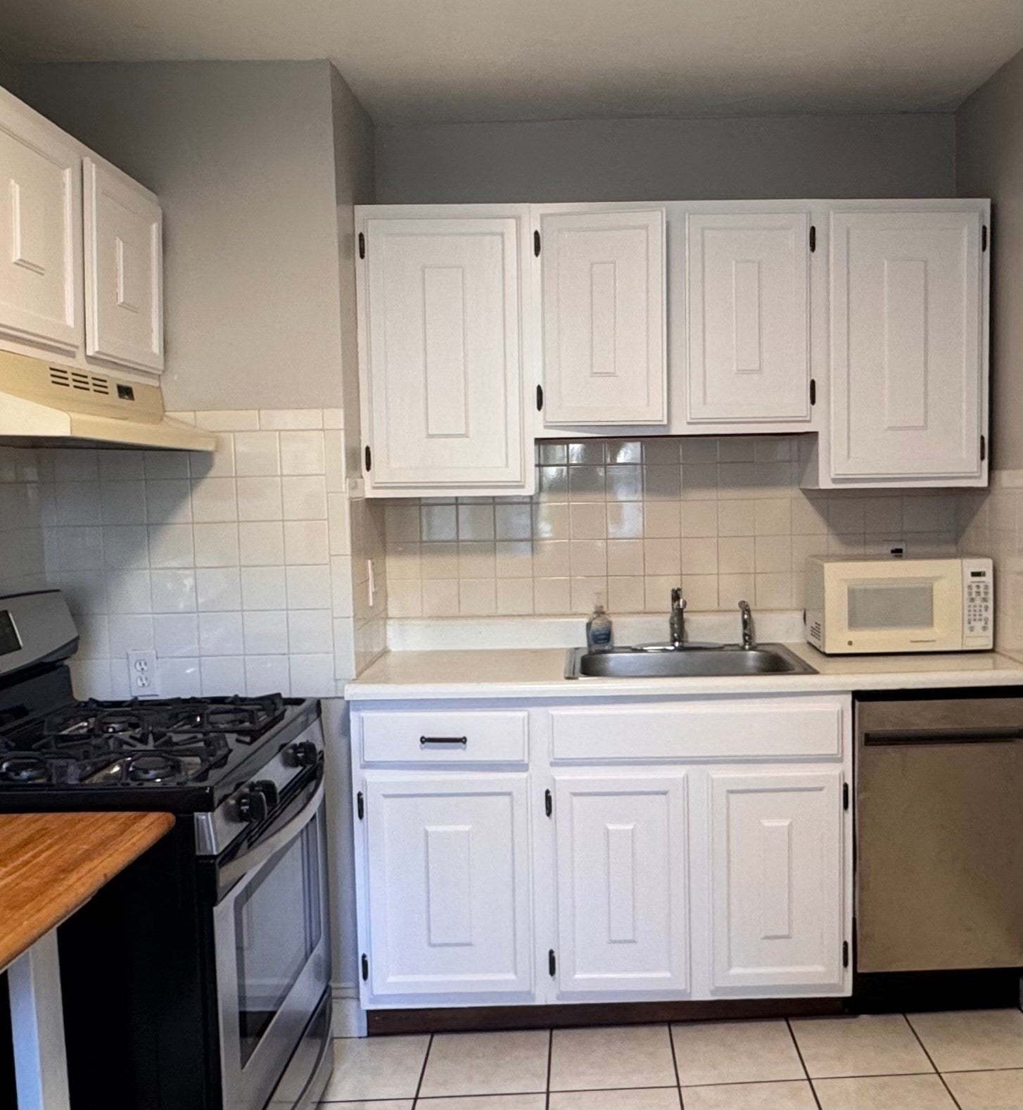 17 Farragut Avenue #2, Somerville, MA Photo #2