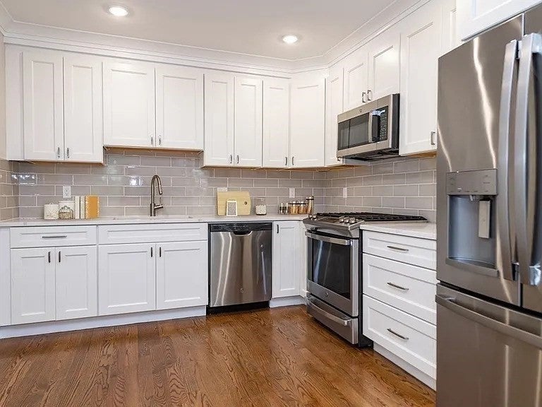49 Alpine St #2, Boston, MA Photo #3