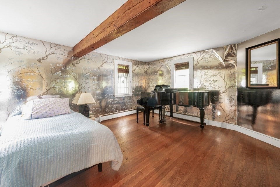 54 Rockwood Rd, Norfolk, MA Photo #26