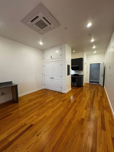 64 Market St 408 Lynn MA 01901