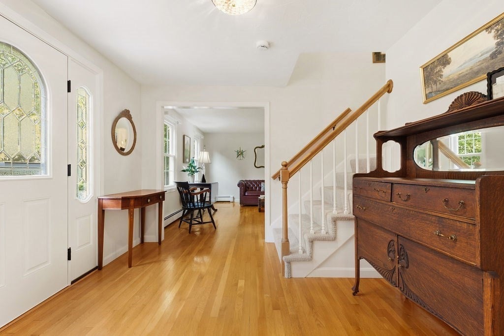 18 Fredric Ln, Mansfield, MA Photo #10