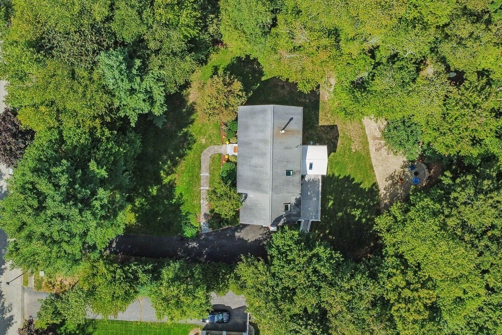 18 Fredric Ln, Mansfield, MA Photo #42