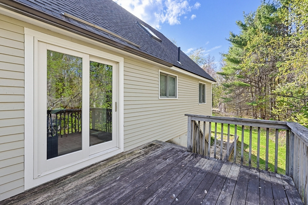 1 Cheyenne Dr, Hubbardston, MA Photo #34