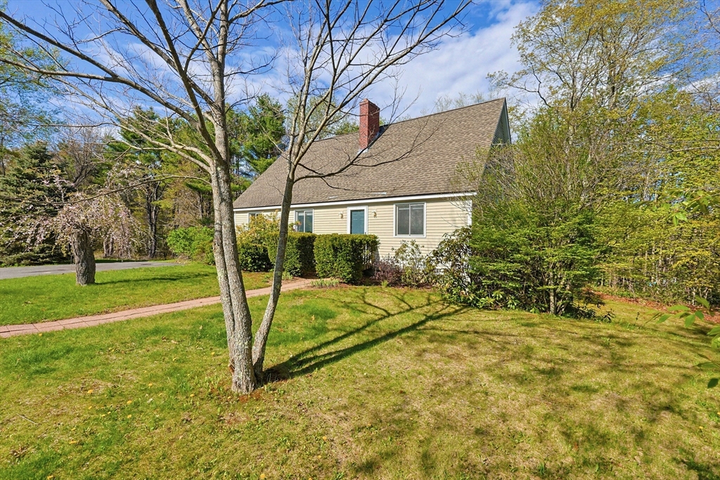1 Cheyenne Dr, Hubbardston, MA Photo #33