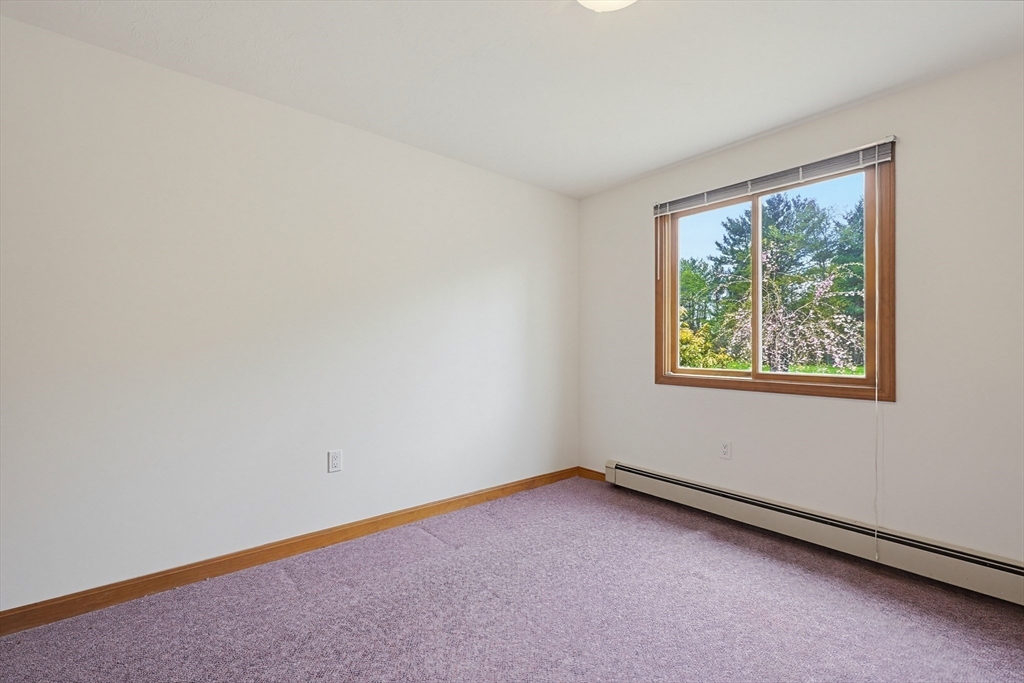 1 Cheyenne Dr, Hubbardston, MA Photo #21