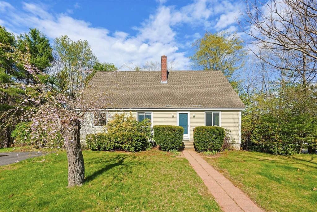 1 Cheyenne Dr, Hubbardston, MA Photo #1