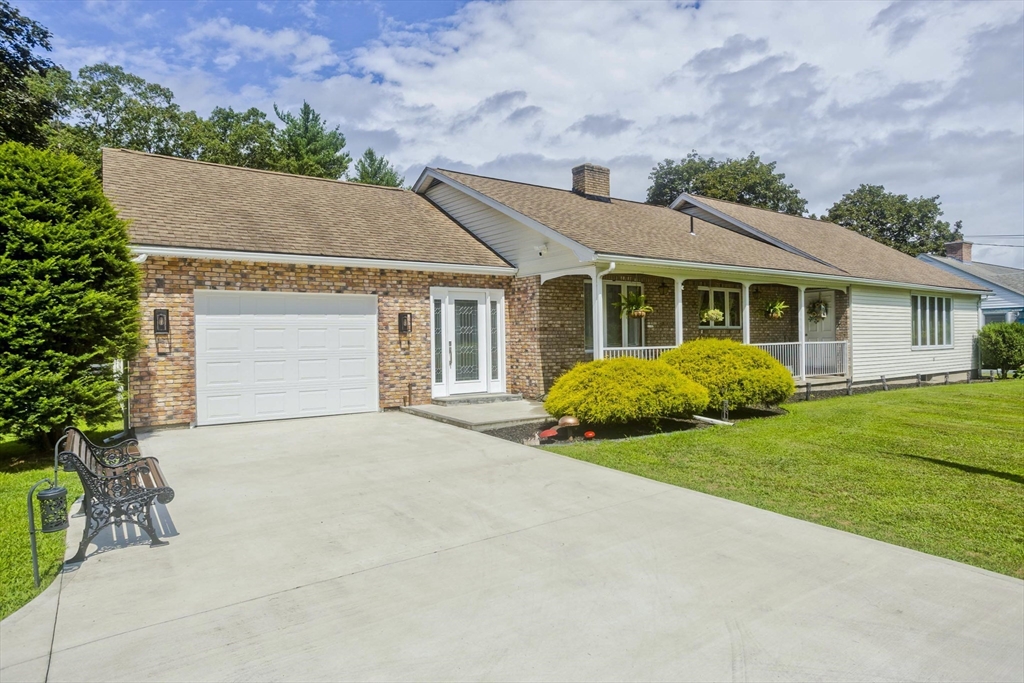 1358 E Mountain Rd