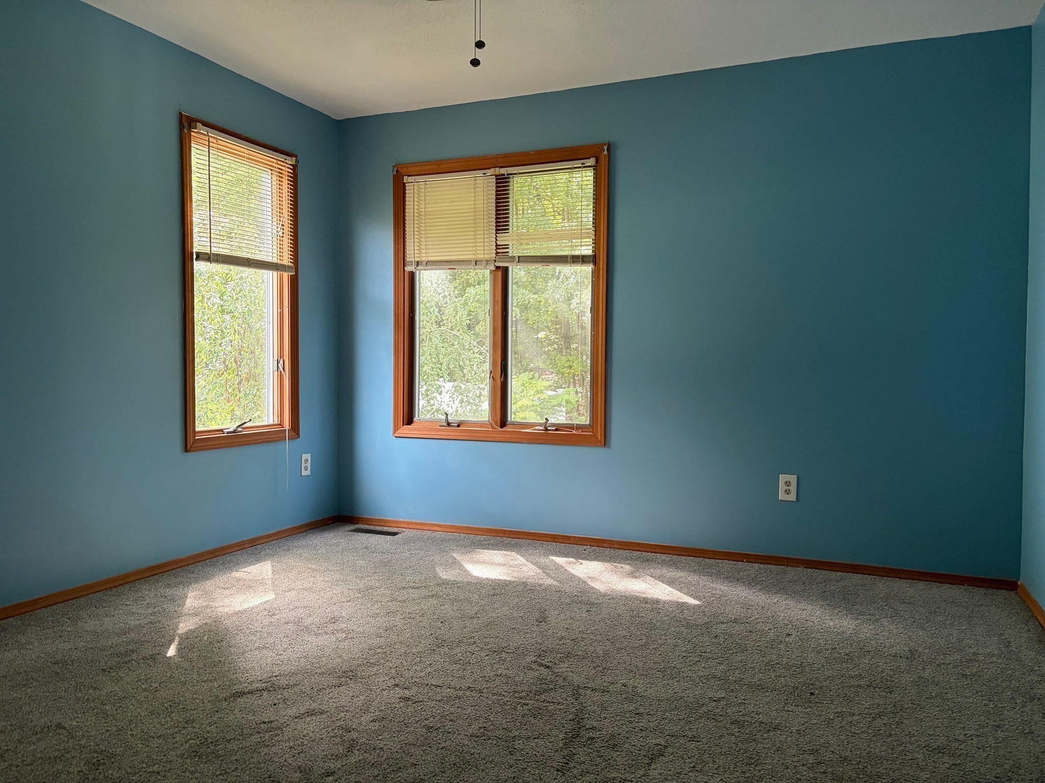 16 Clark St, Belchertown, MA, 16 Clark St, Belchertown, MA Photo #8