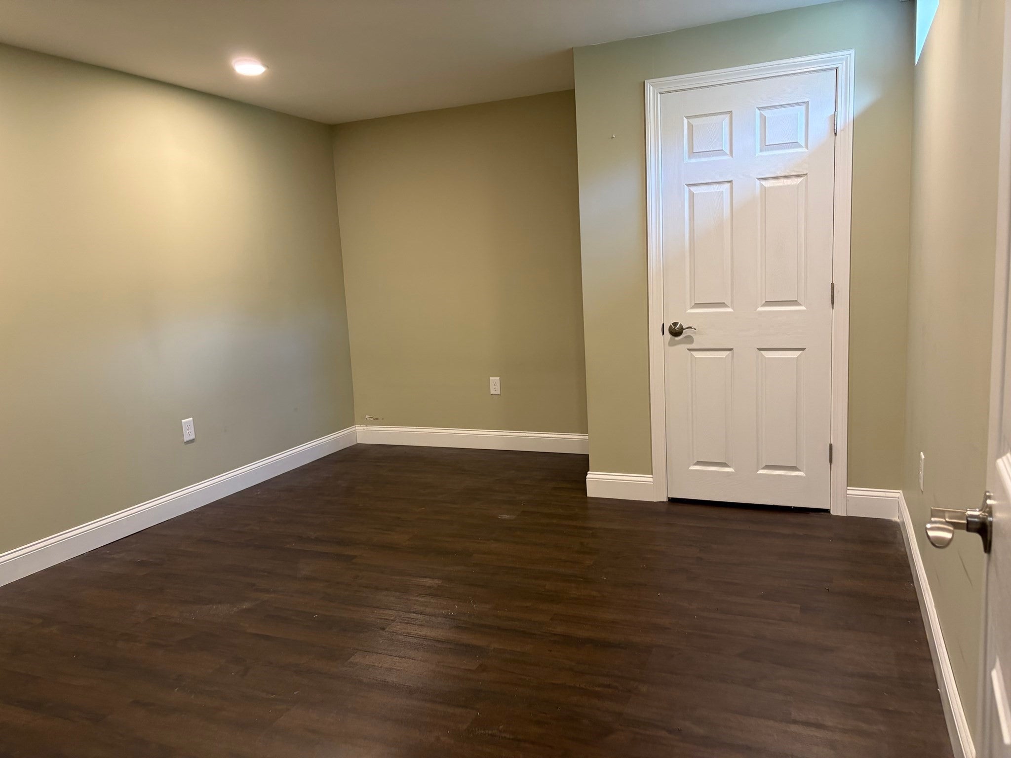 16 Clark St, Belchertown, MA, 16 Clark St, Belchertown, MA Photo #13