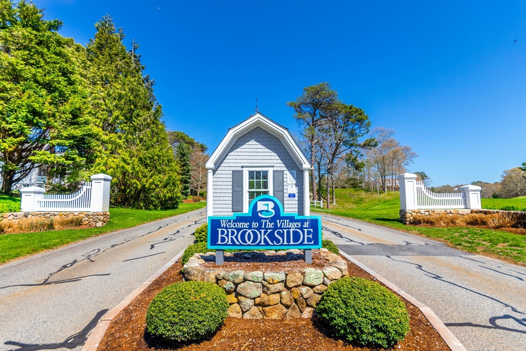 1 Applewood Ct 1
