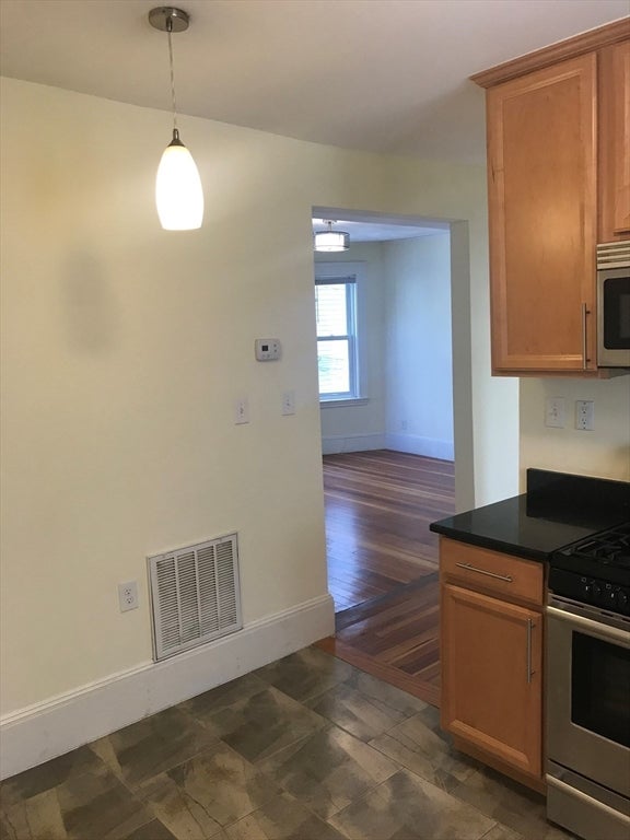 65 Conwell Avenue #2, Somerville, MA, 65 Conwell Avenue #2, Somerville, MA Photo #6