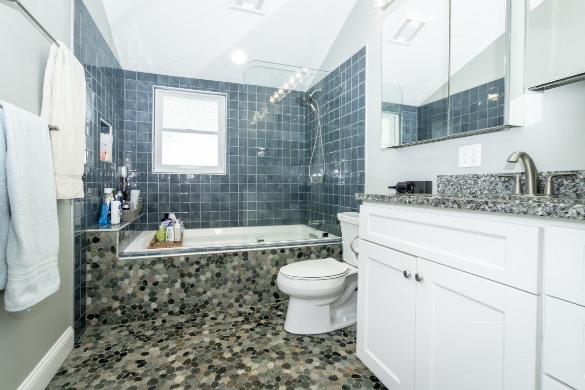 419 Lowell Ave, Newton, MA, 419 Lowell Ave, Newton, MA Photo #20