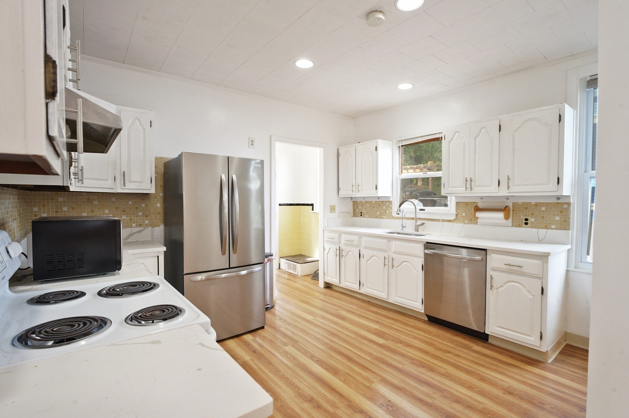 82 Hawthorne St, Malden, MA Photo #5