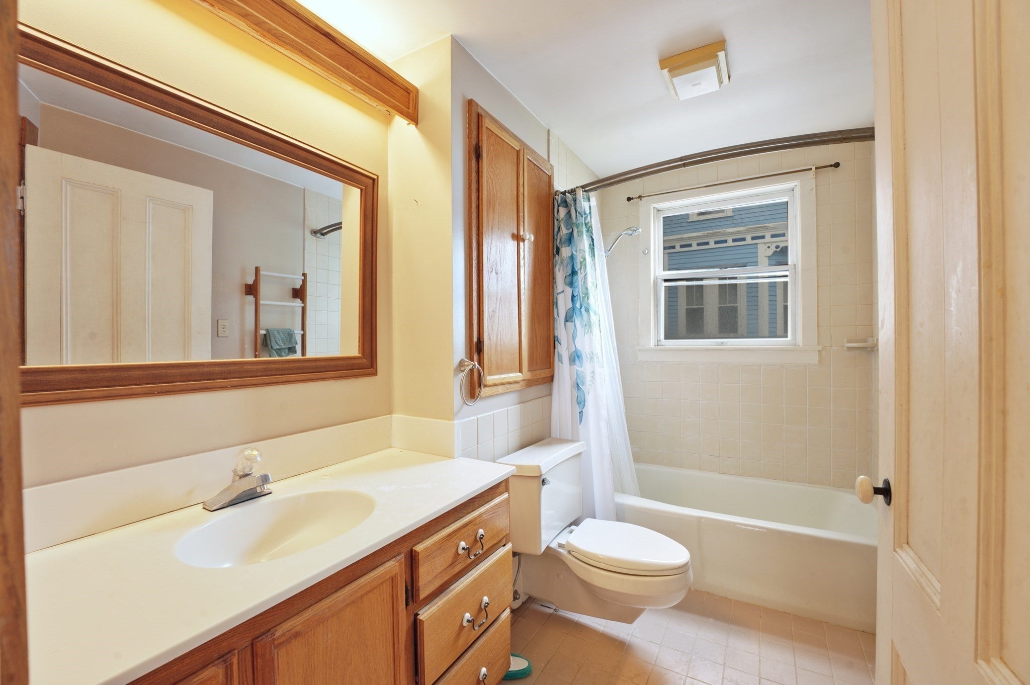 82 Hawthorne St, Malden, MA Photo #11