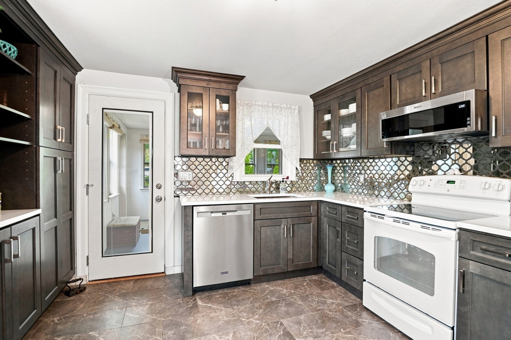 11 Sandy Way, Weymouth, MA Photo #2
