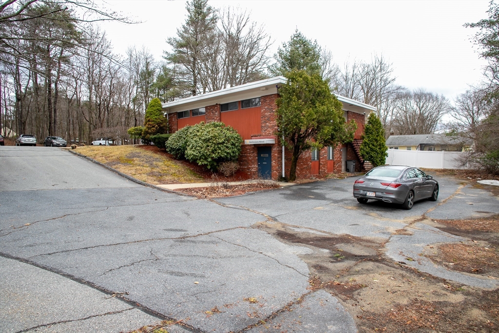 41-43 Lennon St