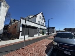 34 Rodney French Blvd