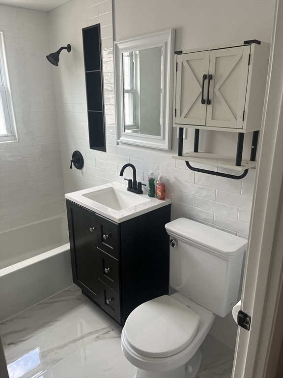 10 Starbird AVE #10, Boston, MA Photo #8