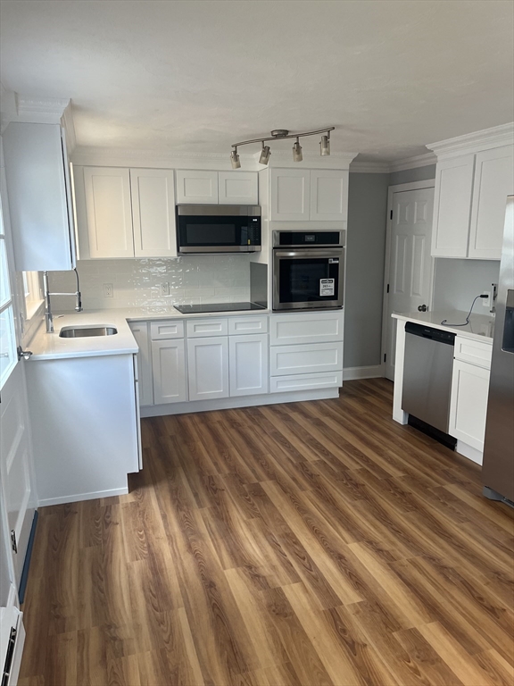 10 Starbird AVE #10, Boston, MA Photo #13