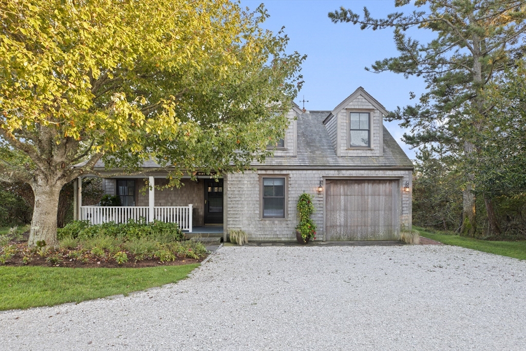 4 Maxey Pond Road