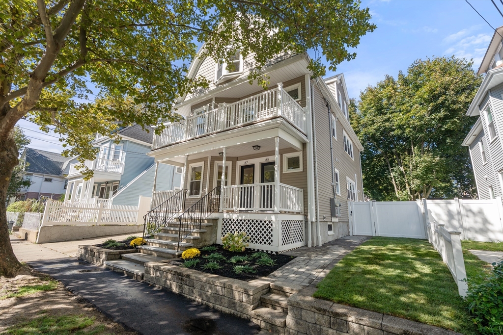 85-87 Dexter Avenue 87