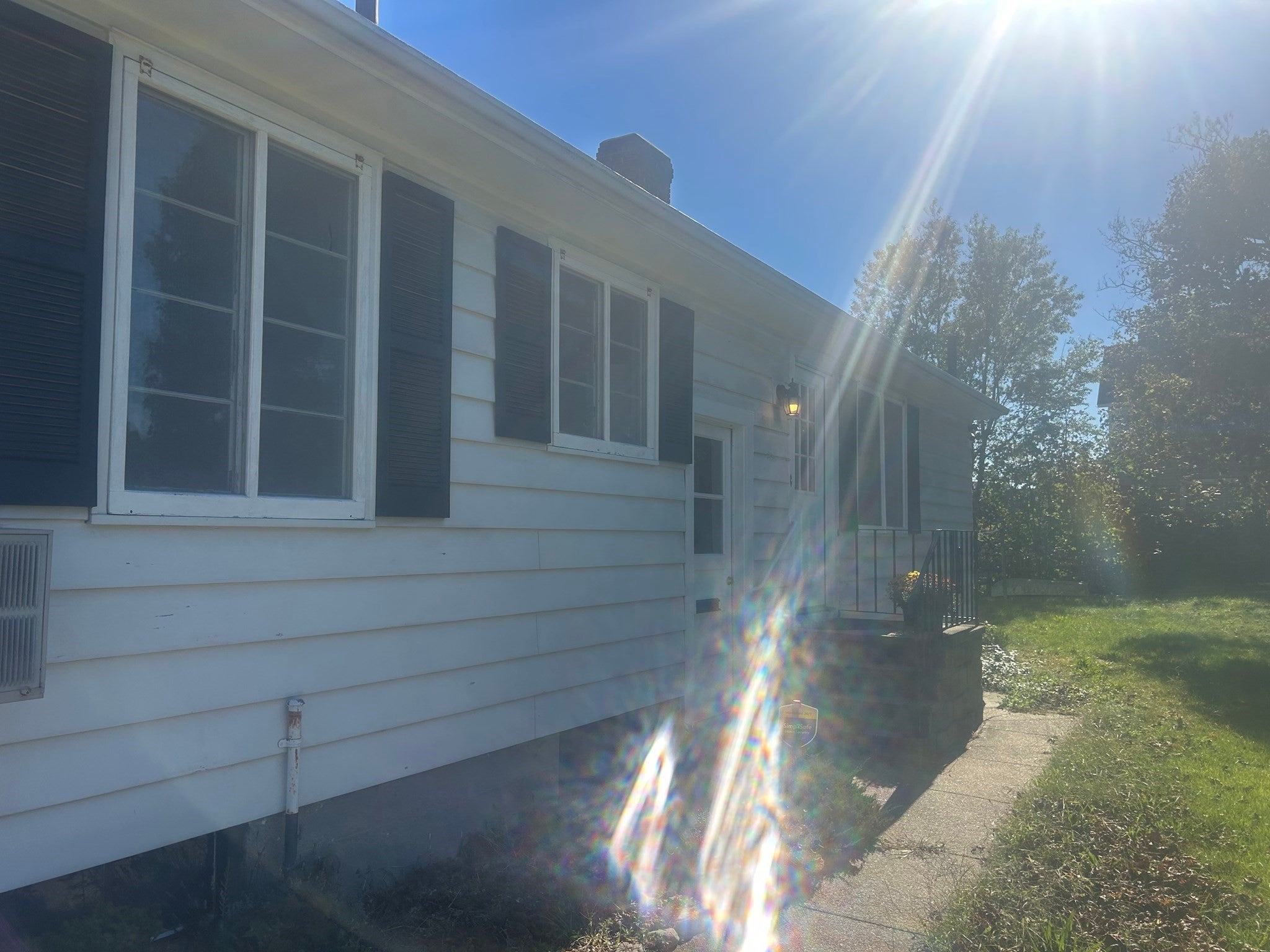 10 Clara St, New Bedford, MA Photo #13