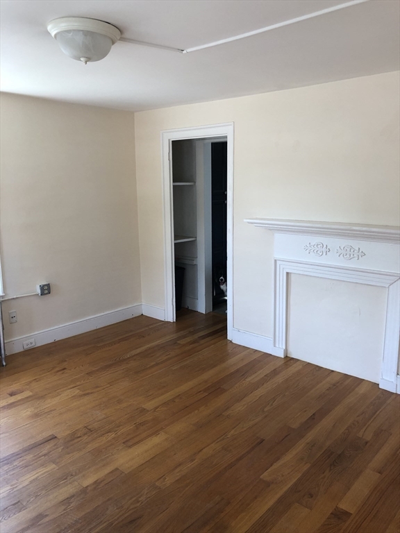 755-2 Washington St 2