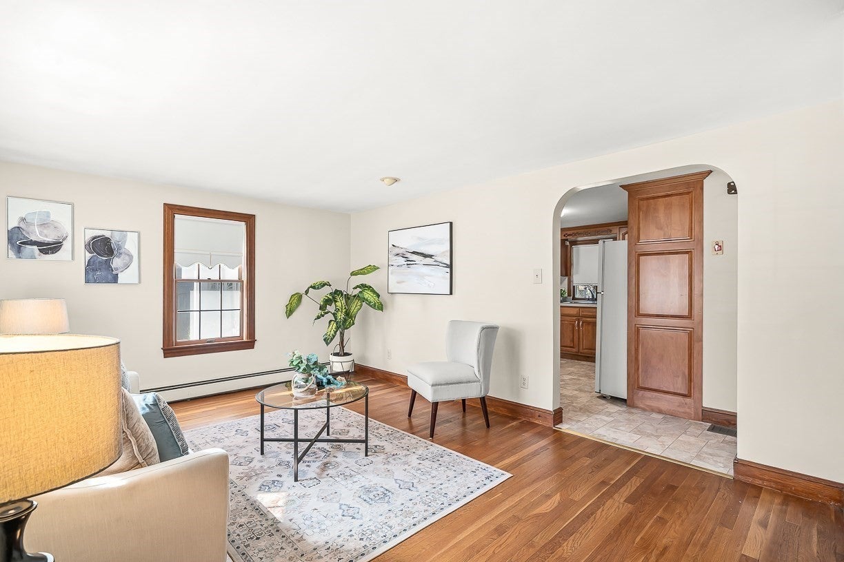 12 Leo Ave, Dracut, MA, 12 Leo Ave, Dracut, MA Photo #3