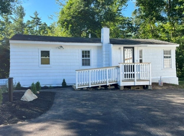 127 Taunton Ave