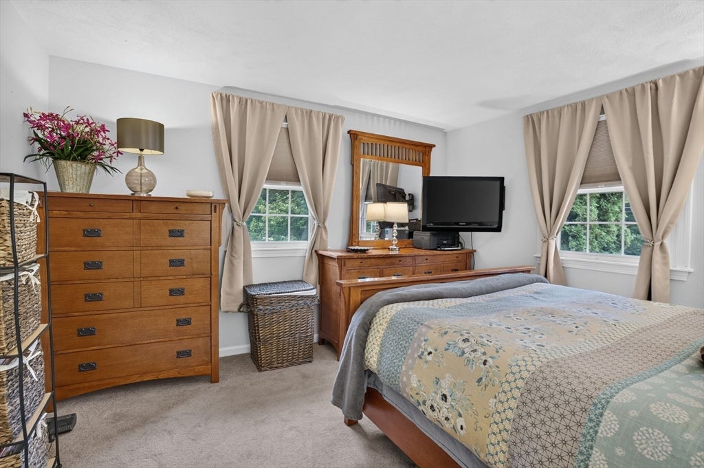 17 Coach Rd, Billerica, MA, 17 Coach Rd, Billerica, MA Photo #26