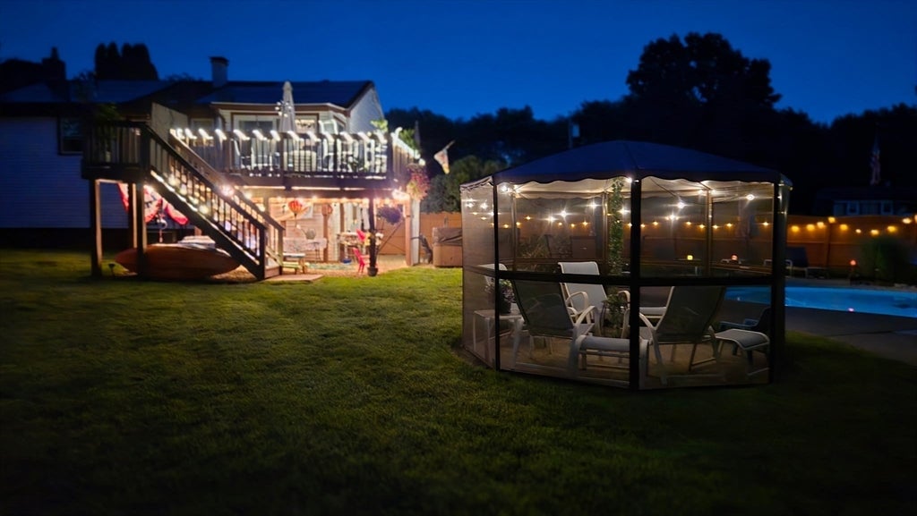 17 Coach Rd, Billerica, MA, 17 Coach Rd, Billerica, MA Photo #19