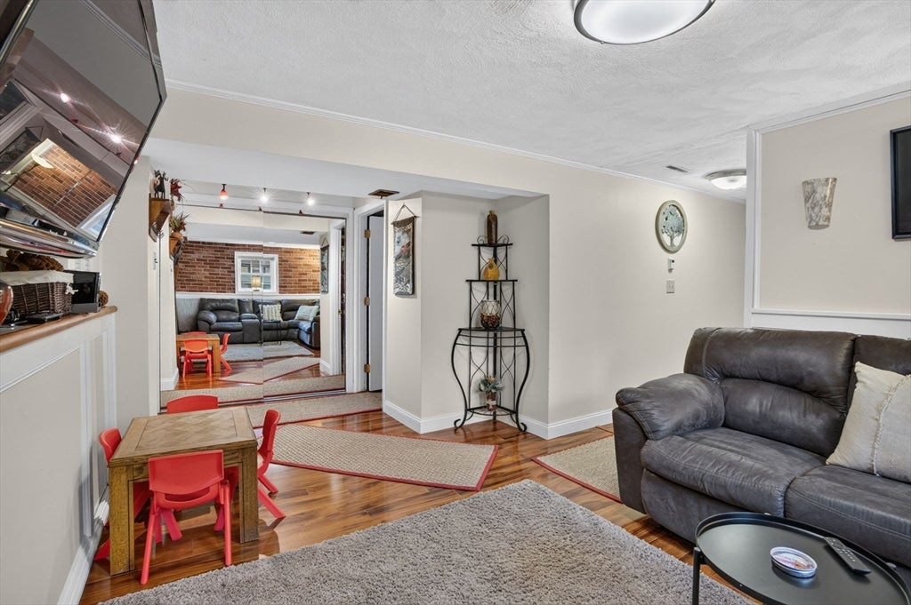 17 Coach Rd, Billerica, MA, 17 Coach Rd, Billerica, MA Photo #34