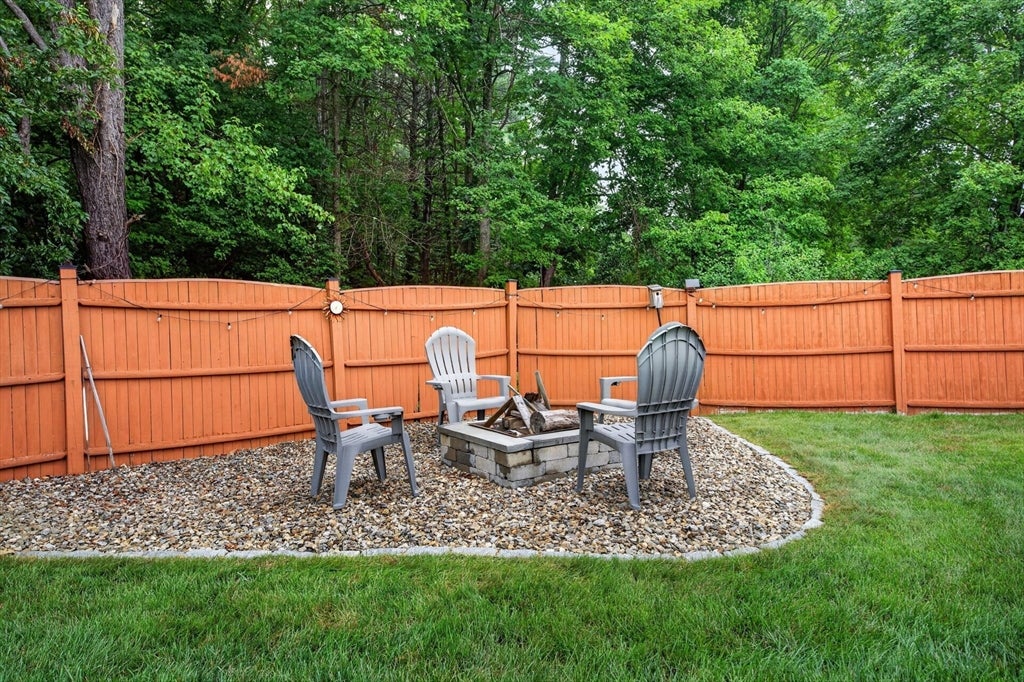 17 Coach Rd, Billerica, MA, 17 Coach Rd, Billerica, MA Photo #7