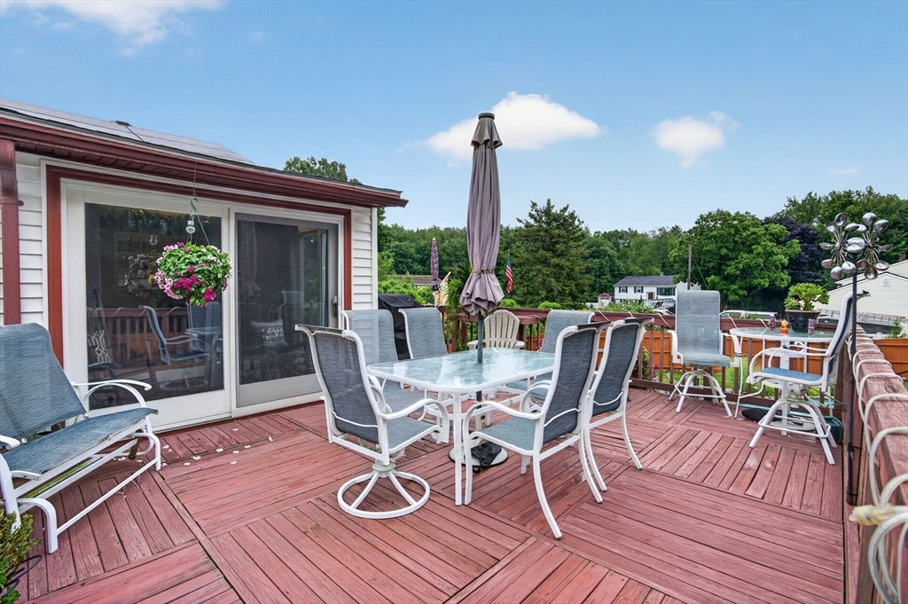 17 Coach Rd, Billerica, MA, 17 Coach Rd, Billerica, MA Photo #8