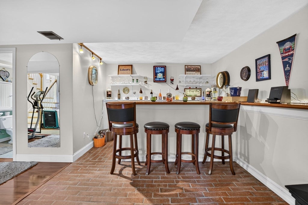 17 Coach Rd, Billerica, MA, 17 Coach Rd, Billerica, MA Photo #30