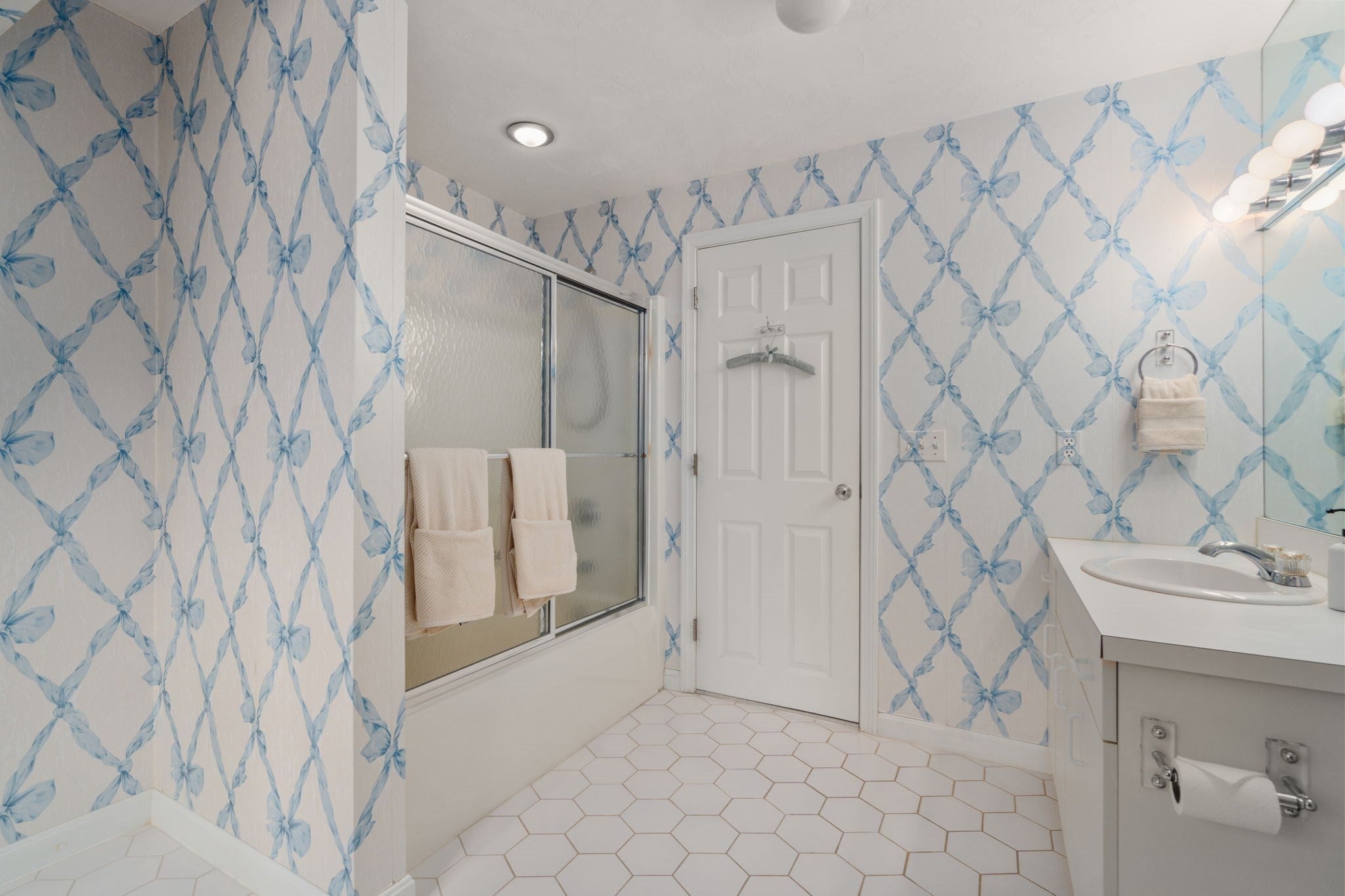 21 Indian Cove Way #21, Easton, MA Photo #19