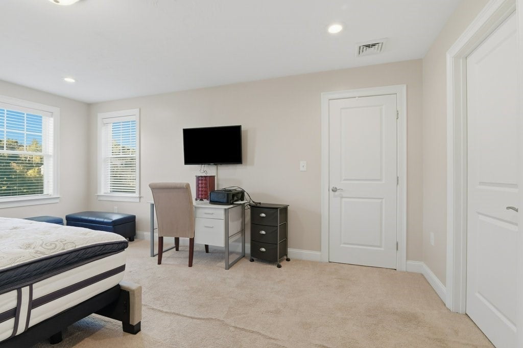 60 Foxboro Rd, Wrentham, MA, 60 Foxboro Rd, Wrentham, MA Photo #29
