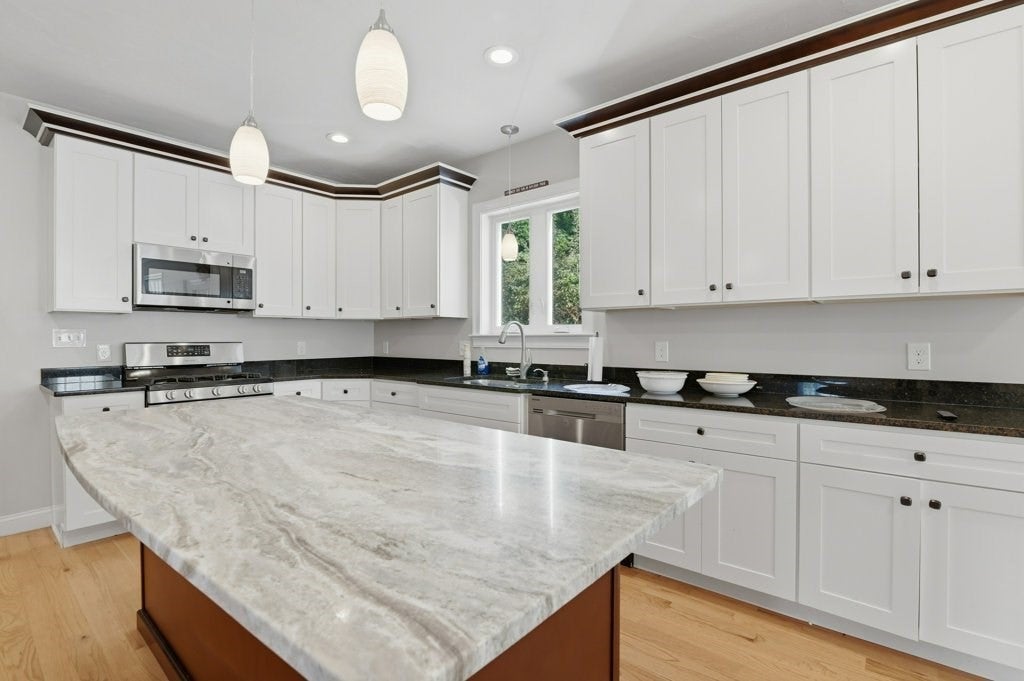 60 Foxboro Rd, Wrentham, MA, 60 Foxboro Rd, Wrentham, MA Photo #19